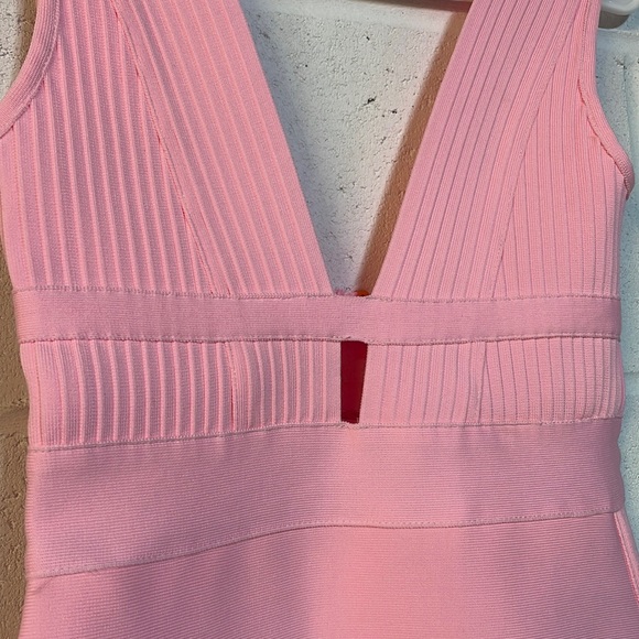 NWT XS Pink parfait authentic bandage fits size 2 Candy pink midi bodycon dress - Picture 8 of 15